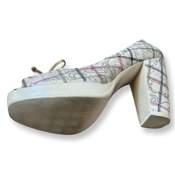 Coach Corey 4” Vintage Plaid Block Heels Size 5.5 Peep Toe Tan Cream Designer - Picture 8 of 12